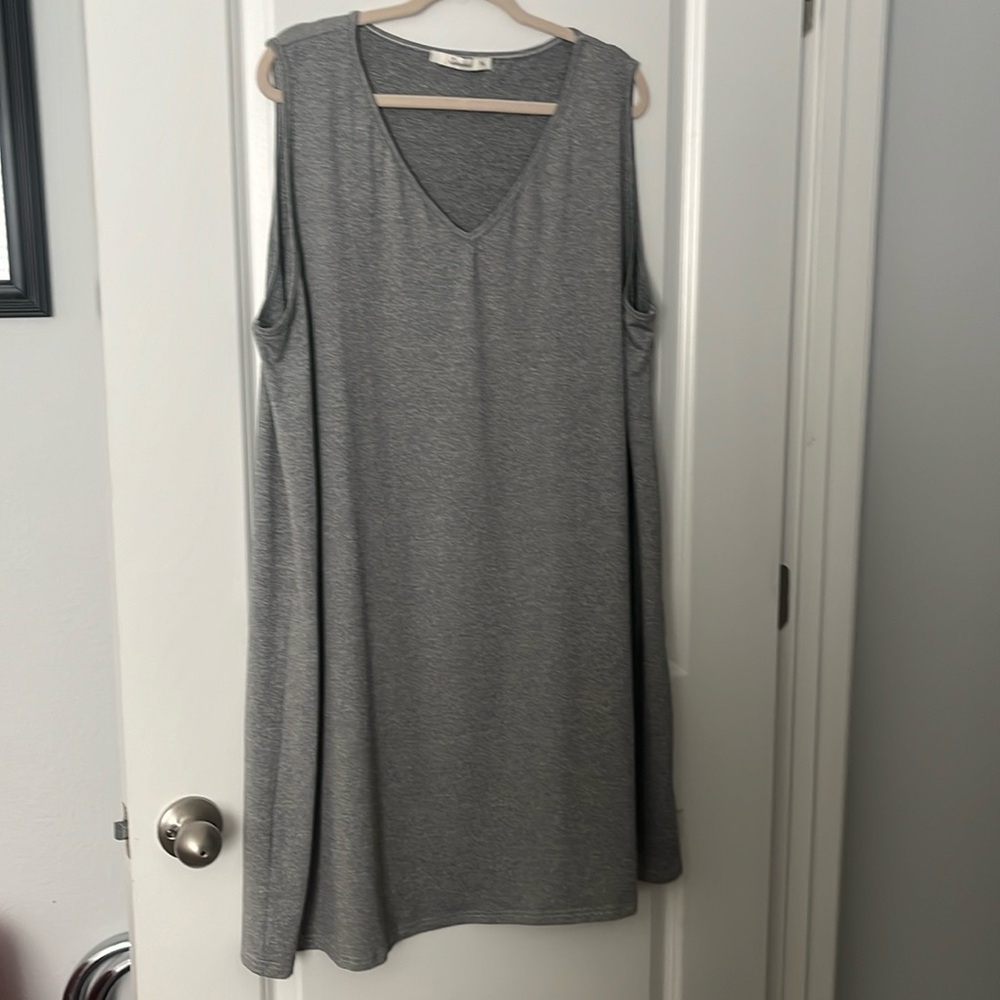 Grey women’s dress; plus size 3x